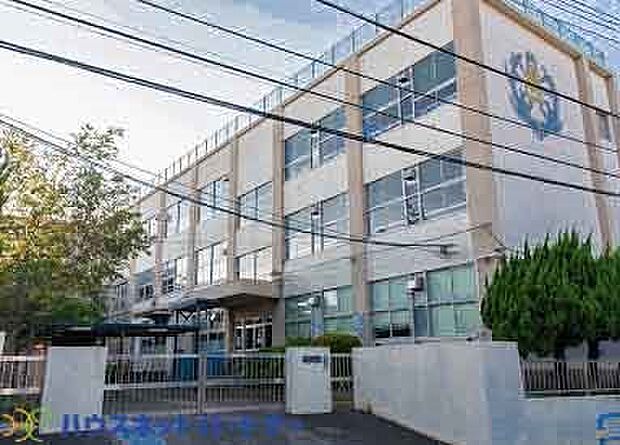 周辺環境-小学校(350m)鹿浜第一小学校