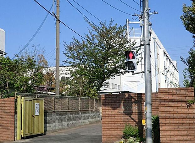 周辺環境-中学校(1600m)北中学校