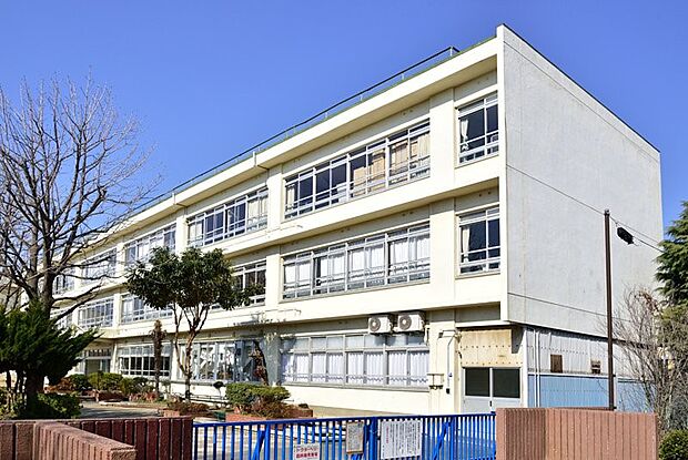 周辺環境-小学校(317m)蕨市立東小学校