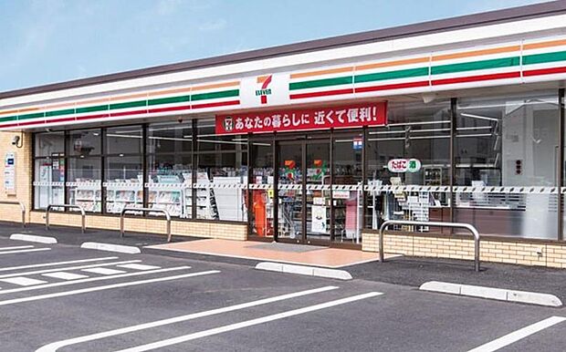 周辺環境-コンビニ(550m)セブンイレブン