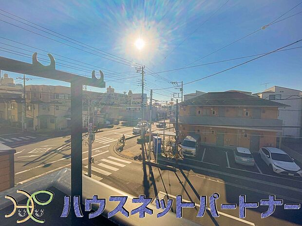 穏やかな住環境とゆとりある敷地が魅力