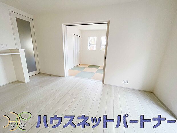 家族の温かさと陽光の暖かさ、楽しい毎日と明るい未来を予感させる「空間が織り成すひとつ先の住み心地」を演出します。