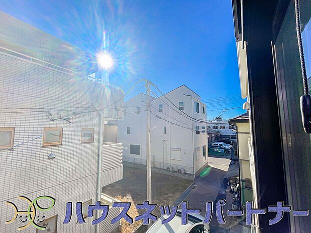 眺望や窓からの景色が良いと、家で過ごす時間も快適です。