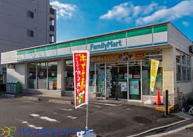 周辺環境-コンビニ(400m)ファミリーマート