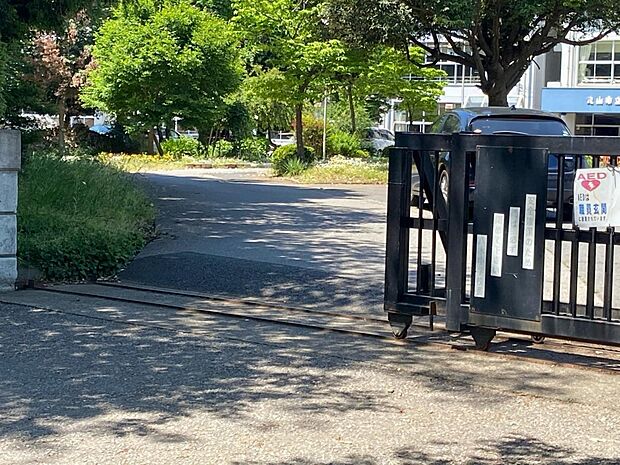 周辺環境-中学校(1500m)流山市立八木中学校