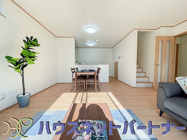 充実した生活は伸びやかな居室空間から始まります。快適に・伸びやかに。心の潤いを求める方々へ。