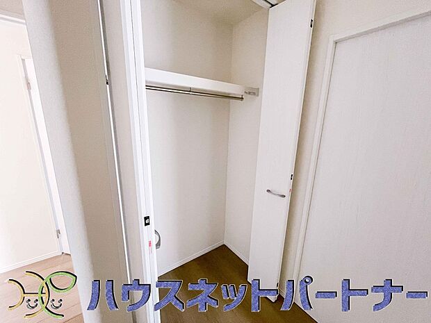 収納の多さにはびっくり。収納ってあればあるほど嬉しいですよね。