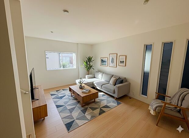 整然とした空間演出、快適な理想の暮らしの実現は家のみの拘りではなく、そこで暮らす方々にとって素敵な環境であることも挙げられると思います。四季折々の変化が奏でる鼓動を楽しんで下さい。