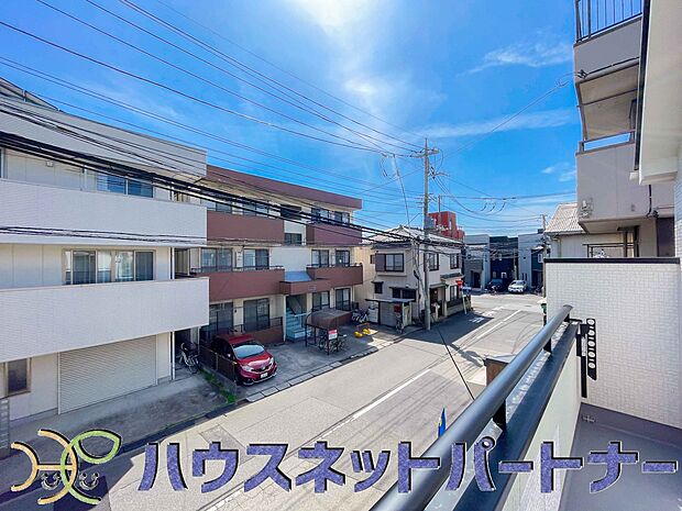 眺望や窓からの景色が良いと、家で過ごす時間も快適です。