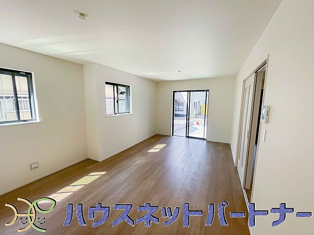 充実した生活は伸びやかな居室空間から始まります。快適に・伸びやかに。心の潤いを求める方々へ。