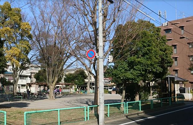 周辺環境-公園(800m)足立区立六月町公園