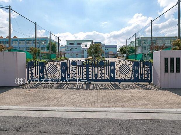 周辺環境-小学校(700m)川口市立舟戸小学校