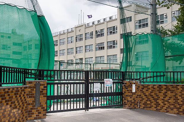 周辺環境-中学校(1100m)足立区立花保中学校