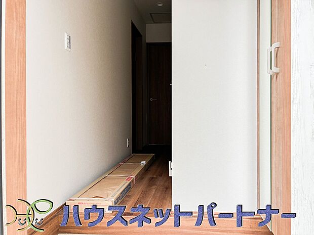 玄関はおうちの顔と言われます。ご家族の個性を出しながら、素敵な玄関でお客様をお迎えしてください。