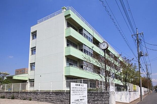 周辺環境-中学校(1500m)在家中学校