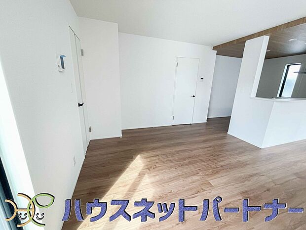 充実した生活は伸びやかな居室空間から始まります。快適に・伸びやかに。心の潤いを求める方々へ。