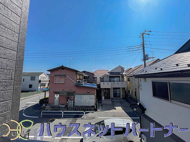 眺望や窓からの景色が良いと、家で過ごす時間も快適です。