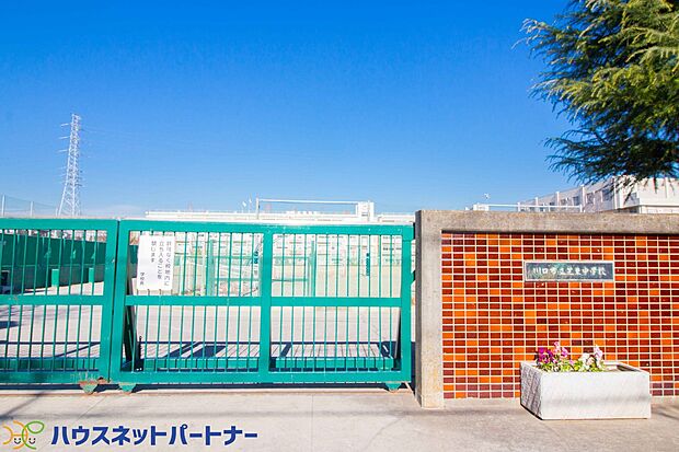 周辺環境-中学校(700m)芝東中学校