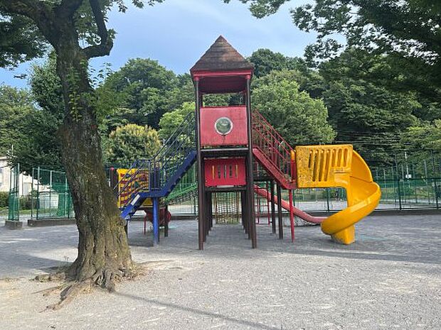 周辺環境-公園(350m)小豆沢四丁目児童遊園