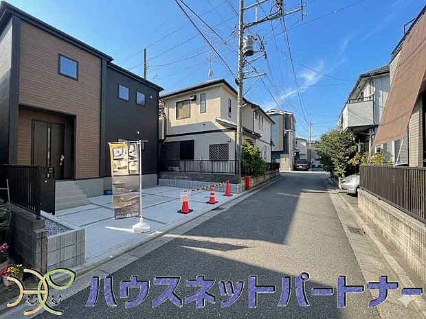 居住者の帰り、訪れる方を優しく迎える・安らぎに満ちた生活空間を予感させる。健やかな暮らしを楽しめそう。