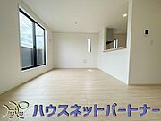 家族の温かさと陽光の暖かさ、楽しい毎日と明るい未来を予感させる「空間が織り成すひとつ先の住み心地」を演出します。
