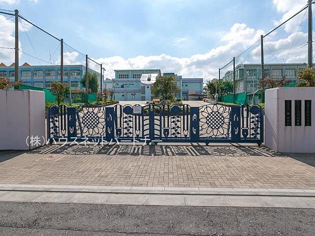 周辺環境-中学校(800m)南中学校