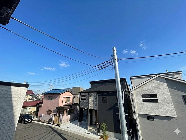 周りに高い建物がないため、眺望良好！