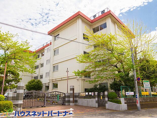 周辺環境-小学校(950m)さいたま市立文蔵小学校