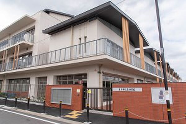 周辺環境-高校・高専(2200m)東京都立花畑学園