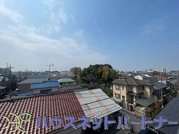 眺望や窓からの景色が良いと、家で過ごす時間も快適です。