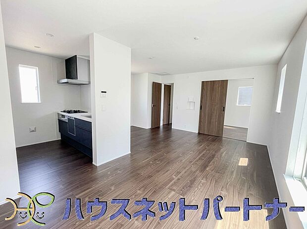 充実した生活は伸びやかな居室空間から始まります。快適に・伸びやかに。心の潤いを求める方々へ。
