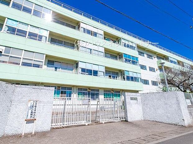 周辺環境-中学校(920m)在家中学校