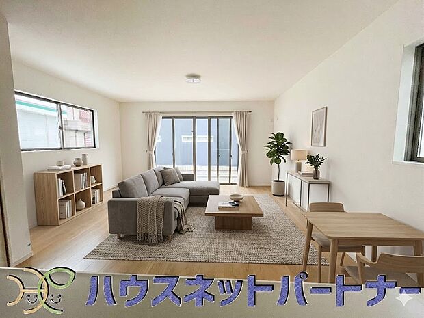 整然とした空間演出、快適な理想の暮らしの実現は家のみの拘りではなく、そこで暮らす方々にとって素敵な環境であることも挙げられると思います。四季折々の変化が奏でる鼓動を楽しんで下さい。(家具はイメージです