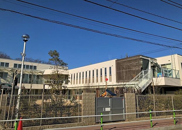 周辺環境-幼稚園・保育園(450m)しらさぎ保育園