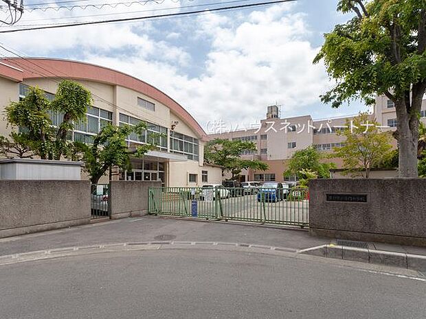 周辺環境-小学校(550m)清門小学校