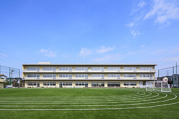周辺環境-小学校(550m)本木小学校