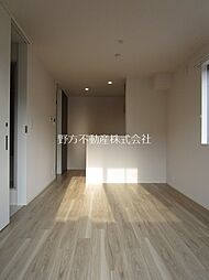 ARiETTA NAKANO 201 2階1LDKのリビング/ダイニング