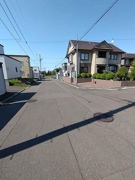 detached 北海道北広島市西の里北２丁目9-2
地図を見る