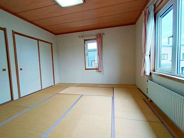 detached 北海道北広島市西の里北２丁目9-2
地図を見る
