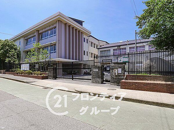 神戸市立伊川谷小学校 徒歩12分。 940m