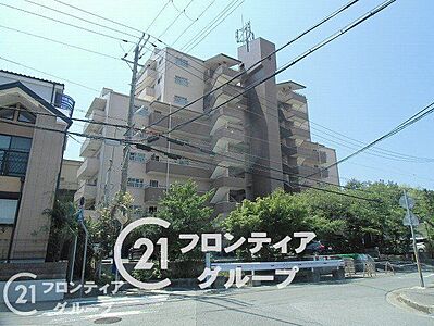 外観:8階建てマンションの8階部分で眺望良好! 外観:8階建てマンションの8階部分で眺望良好!