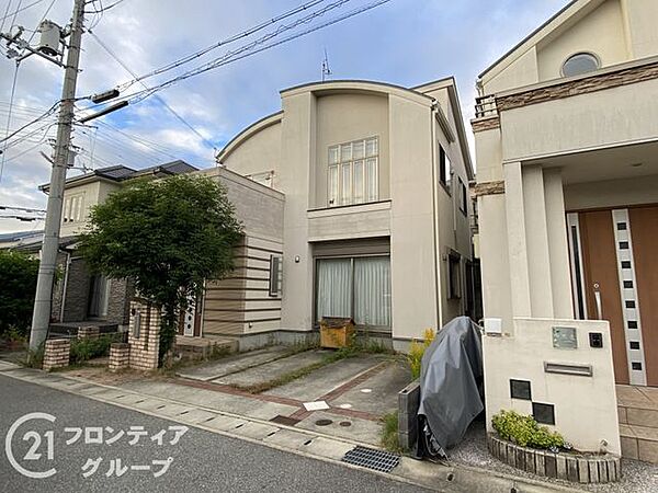 外観：328000384056