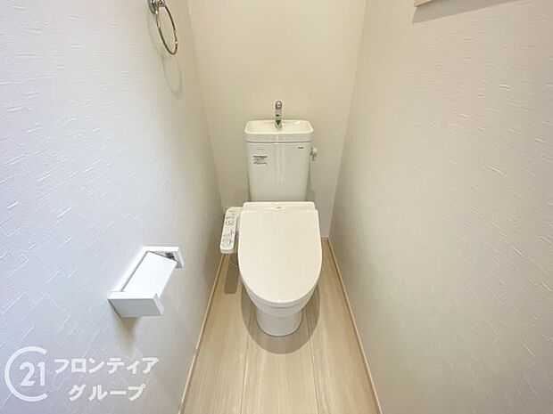 トイレは1階と2階の2カ所に設置!階段を上り下りせずに使用できるので、高齢の方にも安心です!