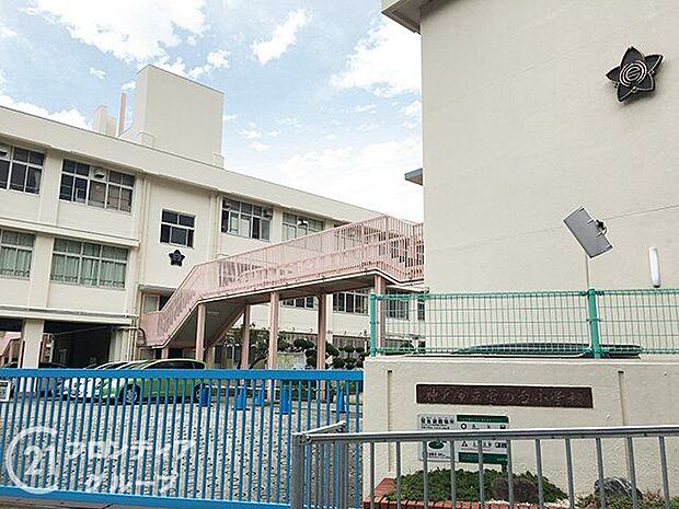 神戸市立菅の台小学校 徒歩13分。 1000m