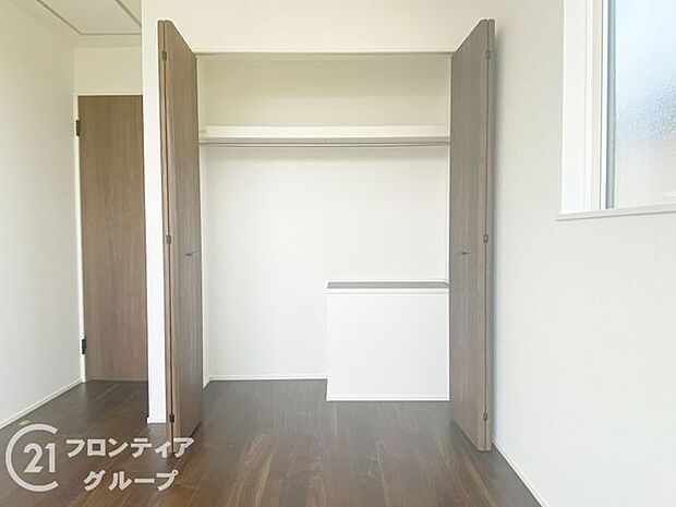 充実した収納スペースなので、お子様が大きくなって、荷物が増えてもたっぷり収納しておけますね