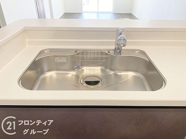 ワイドシンクなので家族が増えても洗い物楽々です