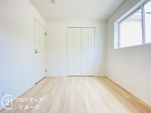 シンプルな洋室なので、お部屋のコーディネートが楽しめます