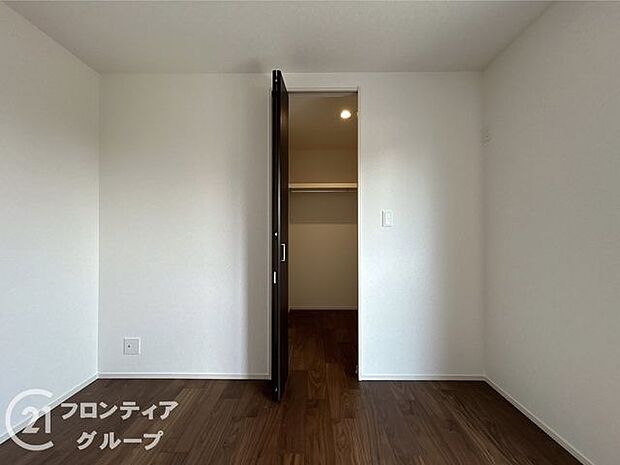 お子様が大きくなってもたくさん収納しておけますね！