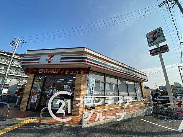 セブンイレブン明石魚住清水店 徒歩10分。 770m