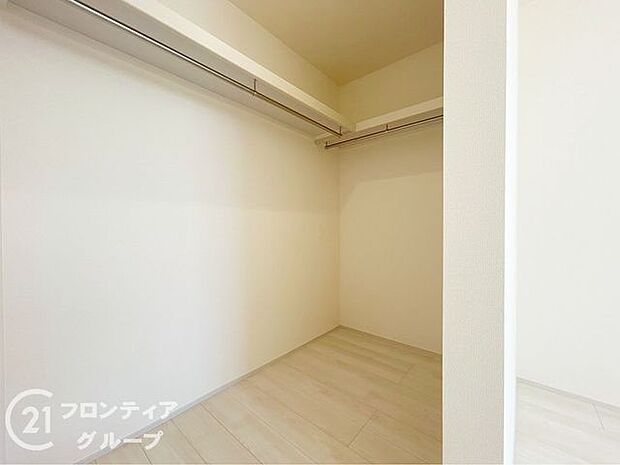 充実した収納スペースなので、お子様が大きくなって、荷物が増えてもたっぷり収納しておけますね